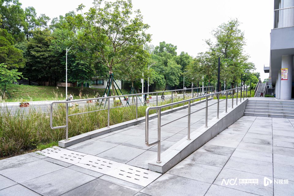 式排球正赛, Eoyko, 学生孔雨婷 式排球正赛, Eoyko, 学生孔雨婷