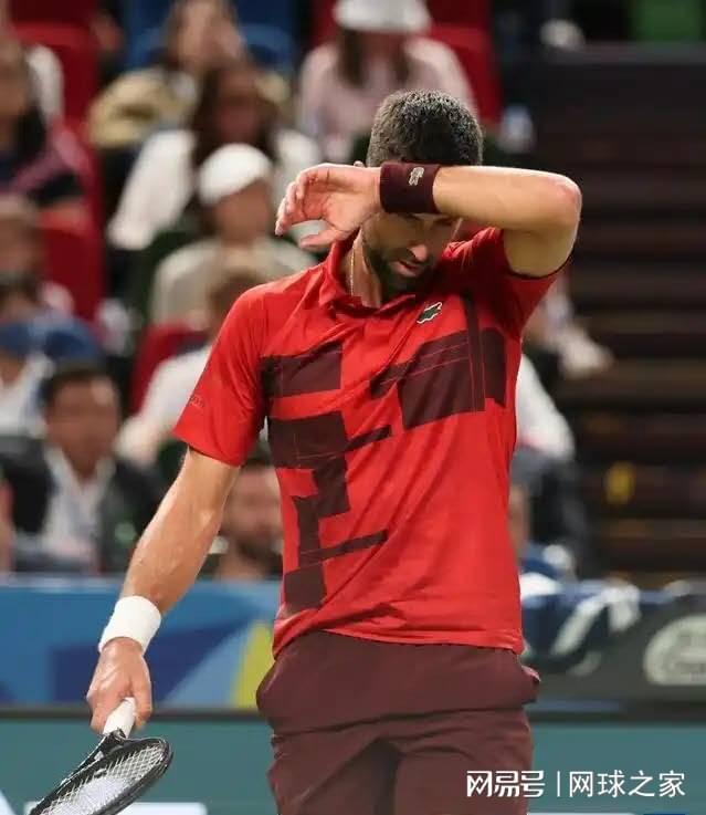 表现挣扎 表现挣扎